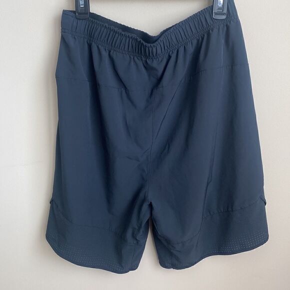 Nike Athletic Shorts L  - Picture 5 of 6